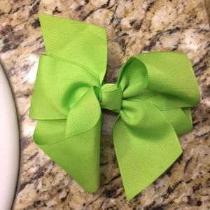 Cute bow;)